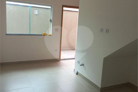 Casa à venda com 2 suítes no condomínio martinha, São Paulo - SP