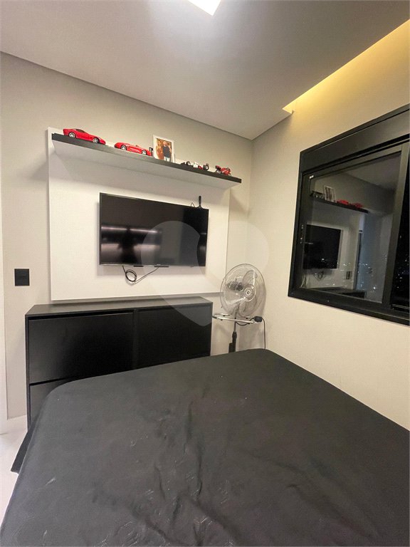 Apartamento à venda com 1 quarto em Jardim D'abril, Osasco, SP