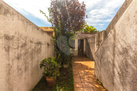 Casa à venda com 2 suítes em Alto da Lapa, São Paulo, SP