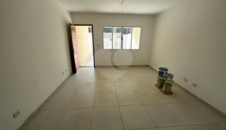 Sobrado à venda com 3 quartos, sendo 1 suíte,  em Jaçanã, São Paulo, SP