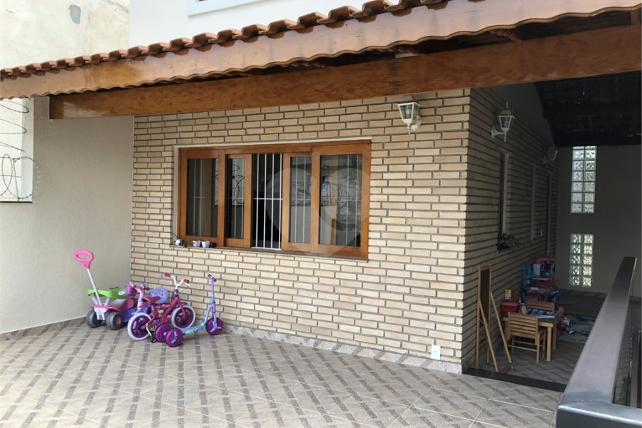 Sobrado à venda com 3 suítes em Mandaqui, São Paulo, SP