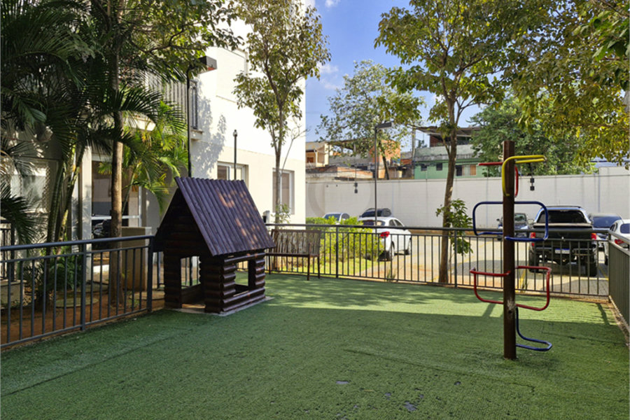 Apartamento à venda com 3 quartos, sendo 1 suíte,  em Jardim Brasil (zona Norte), São Paulo, SP