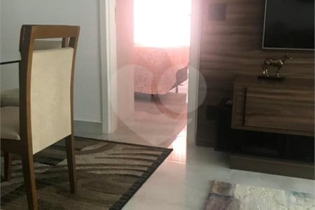 Apartamento à venda com 2 suítes em Indianópolis, São Paulo, SP