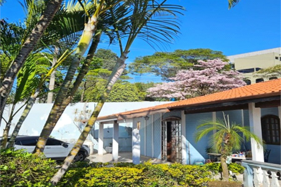 Casa à venda com 2 quartos, sendo 1 suíte, em Tremembé, São Paulo, SP