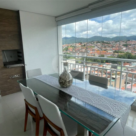 Apartamento à venda com 3 quartos, sendo 1 suíte,  em Vila Suissa, Mogi das Cruzes, SP