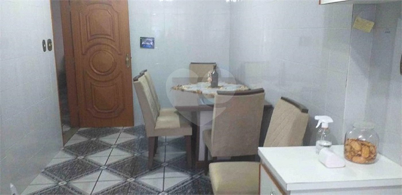 Sobrado à venda com 3 quartos em Água Fria, São Paulo, SP