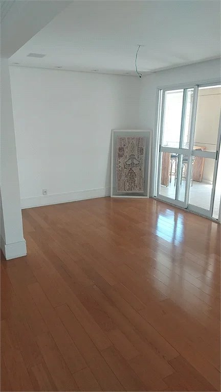 Apartamento à venda com 3 suítes em Vila Andrade, São Paulo, SP