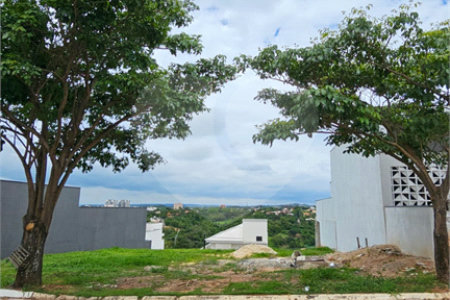Terreno à venda no condomínio Julia Martinez, Sorocaba - SP