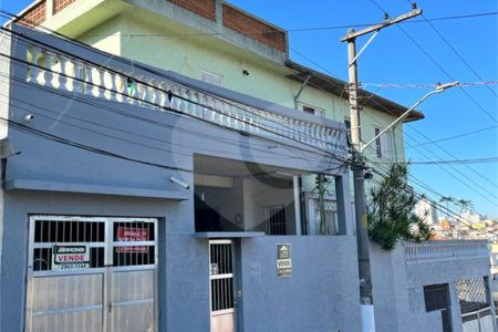 Sobrado à venda com 3 quartos, sendo 1 suíte, em Vila Medeiros, São Paulo, SP