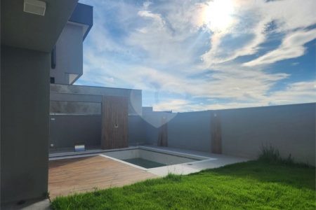Casa à venda ou para alugar com 4 suítes no condomínio Residencial Jaguary, São José dos Campos - SP