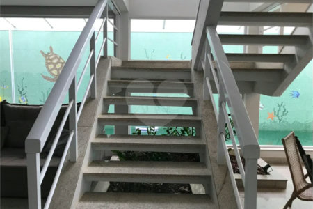 SOBRADO ALTO PADRÂO COND.PARQUE SABARA