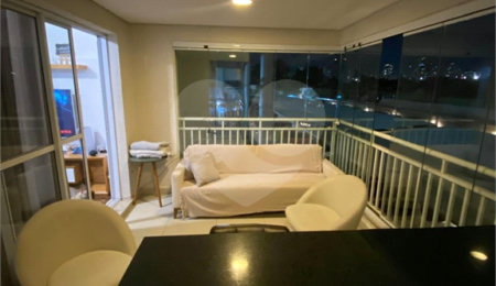 Apartamento à venda com 3 quartos, sendo 1 suíte,  em Tatuapé, São Paulo, SP