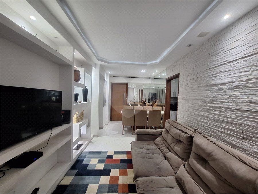 Apartamento à venda com 2 quartos, sendo 1 suíte, em Rio Comprido, Rio de Janeiro, RJ