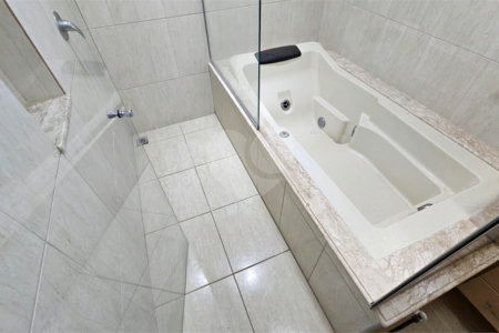 Casa para alugar com 4 quartos, sendo 2 suítes, no condomínio Portal de Itaici, Indaiatuba - SP