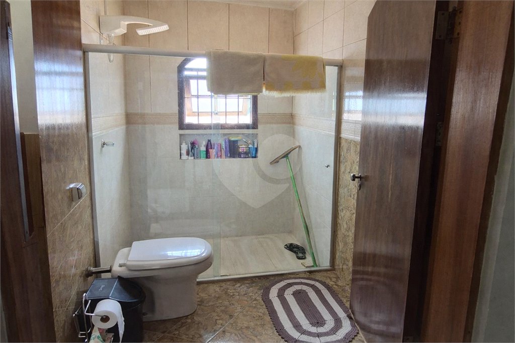 Casa à venda com 3 quartos, sendo 1 suíte, em Centreville, Santo André, SP