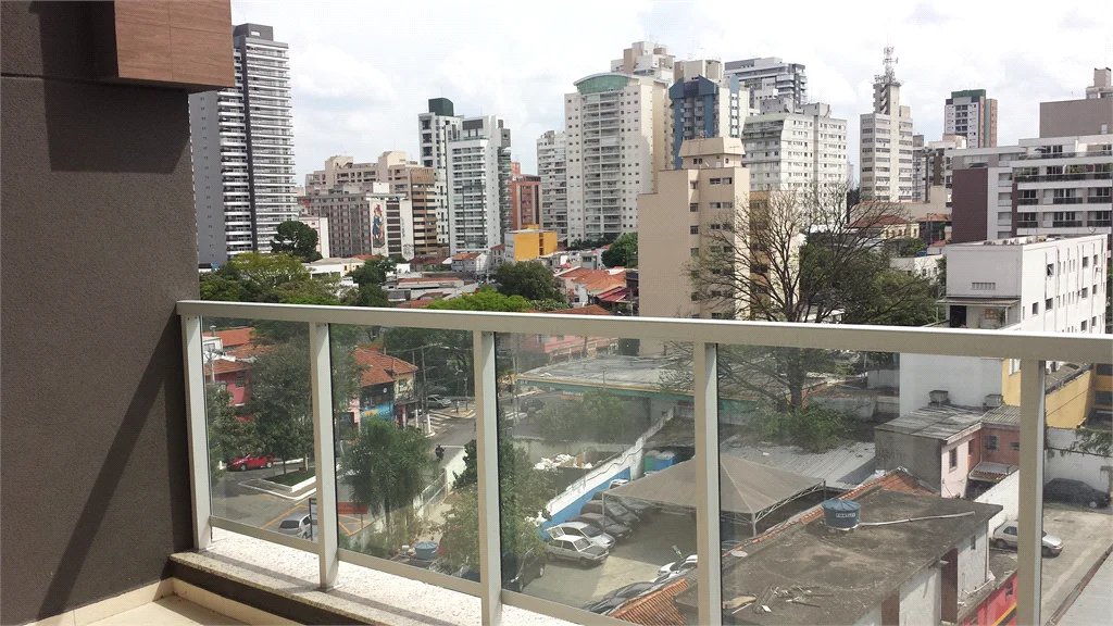 Apartamento à venda com 2 suítes em Vila Madalena, São Paulo, SP