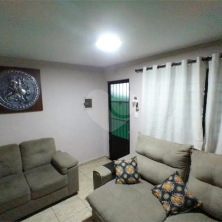 Sobrado à venda com 3 quartos em Água Fria, São Paulo, SP