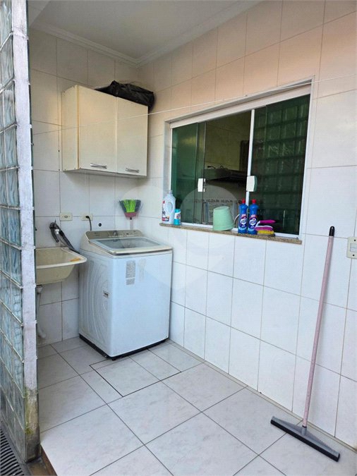 Sobrado à venda com 3 quartos, sendo 1 suíte, em Vila Gustavo, São Paulo, SP