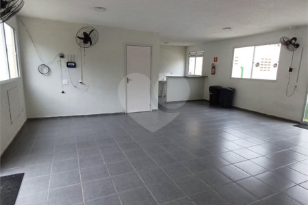 Apartamento à venda com 2 quartos em Santíssimo, Rio de Janeiro, RJ