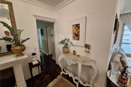 Apartamento à venda com 2 quartos em Indianópolis, São Paulo, SP