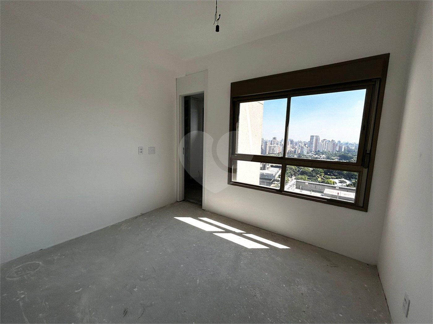 Apartamento à venda com 3 suítes em Vila Clementino, São Paulo, SP