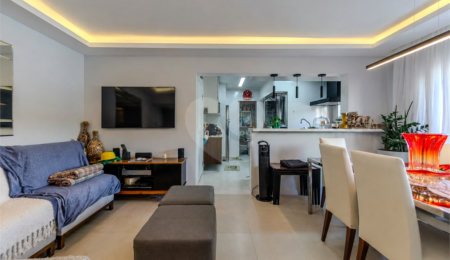 Apartamento à venda com 2 quartos, sendo 1 suíte,  em Vila Olímpia, São Paulo, SP