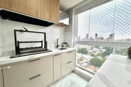 Apartamento à venda com 3 suítes em Vila Regente Feijó, São Paulo, SP