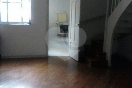 Sobrado à venda com 3 quartos em Perdizes, São Paulo, SP