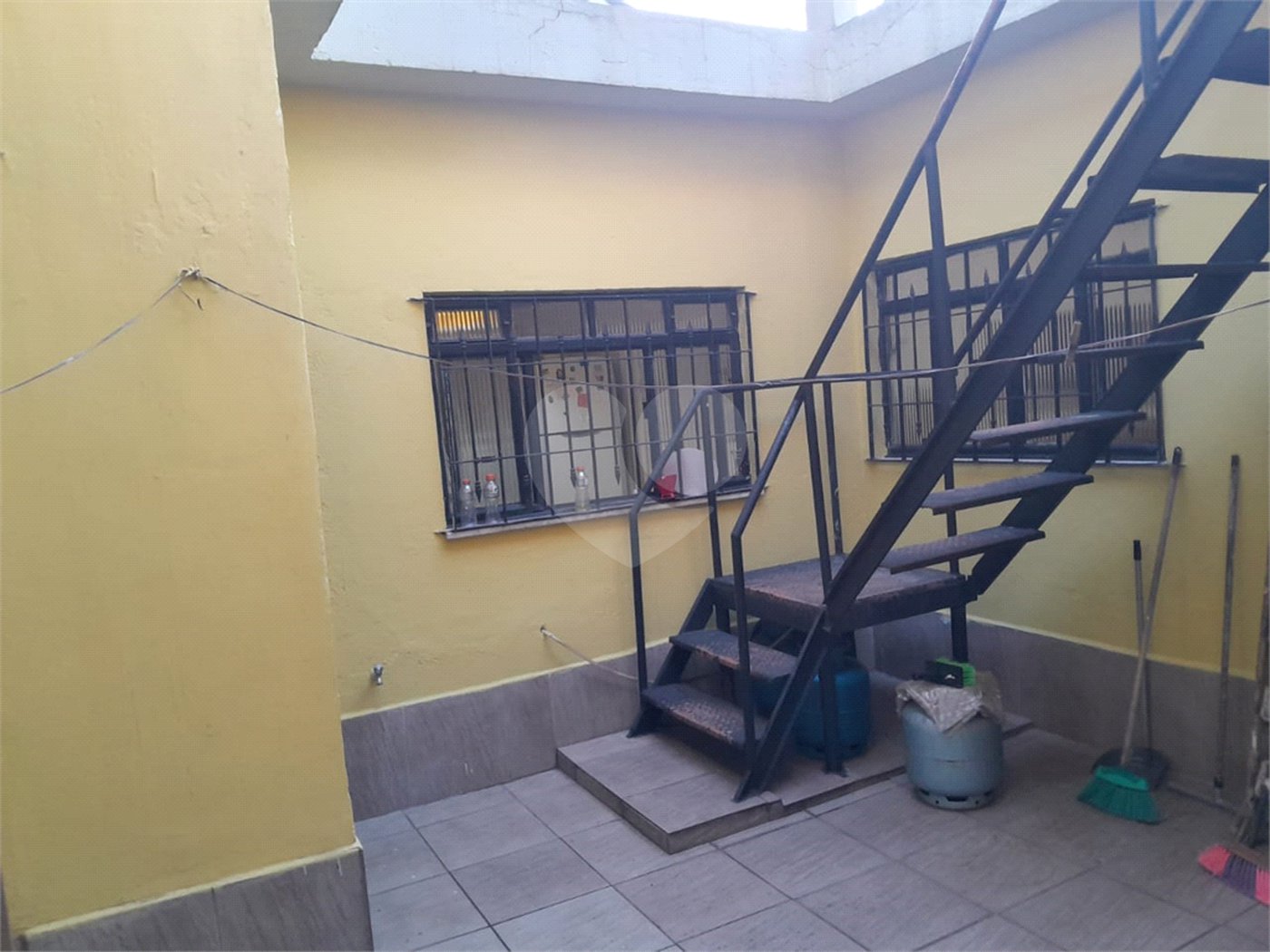 Sobrado à venda com 2 suítes em Várzea de Baixo, São Paulo, SP