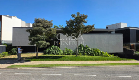 Casa em condomínio à venda ou para alugar com 4 suítes em Alphaville Nova Esplanada, Votorantim, SP