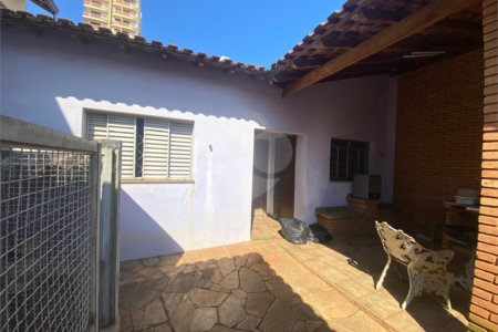 Casa à venda com 3 quartos, sendo 1 suíte, no Centro, Araraquara, SP