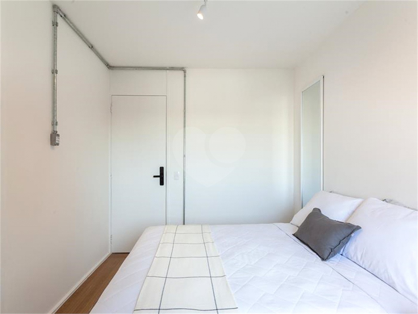 Apartamento à venda com 4 quartos, sendo 1 suíte, em Vila Olímpia, São Paulo, SP