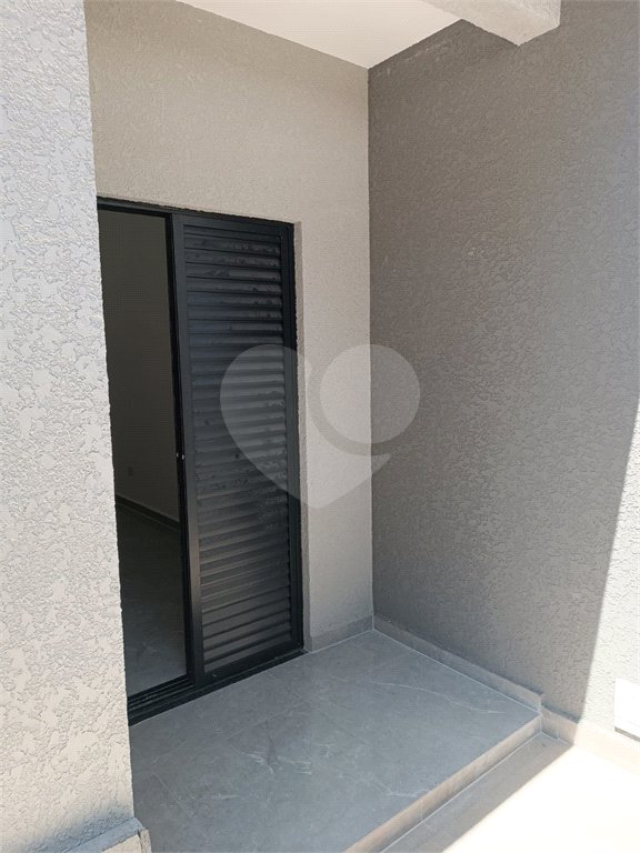 Casa à venda com 3 quartos, sendo 1 suíte, no condomínio Residencial Jardins da Catalunha, Atibaia - SP