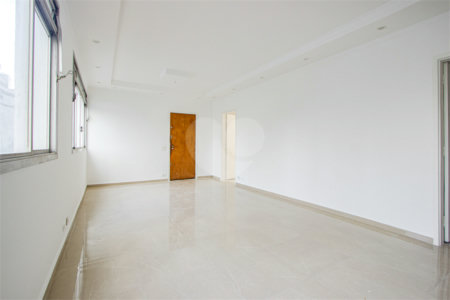 Apartamento à venda ou para alugar com 3 quartos, sendo 1 suíte,  em Pinheiros, São Paulo, SP