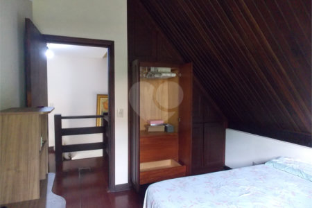 Sobrado para alugar com 3 quartos, sendo 1 suíte, em Condomínio Portal dos Nobres, Atibaia, SP
