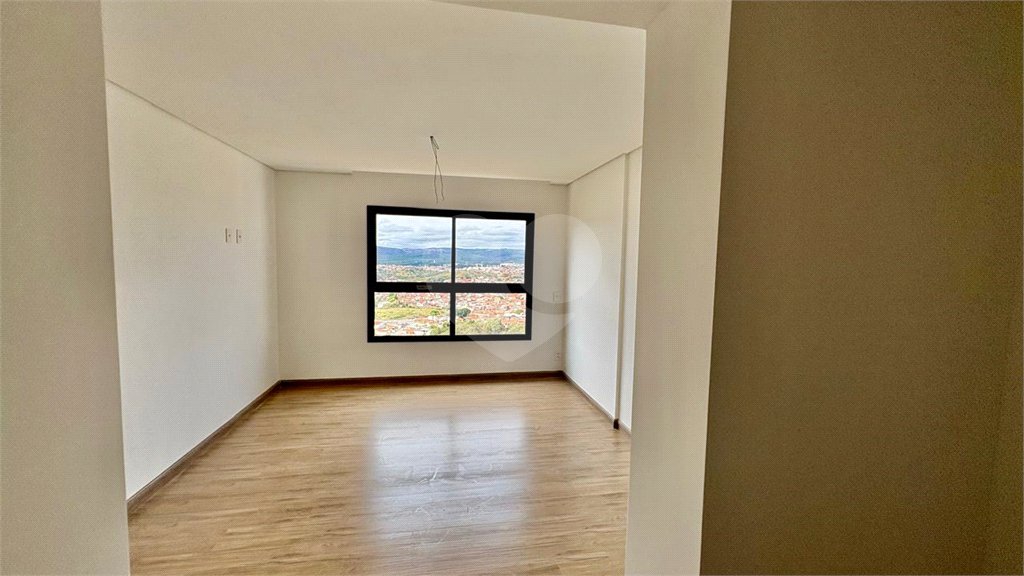 Apartamento à venda com 3 suítes em Jardim Maria José, Votorantim, SP