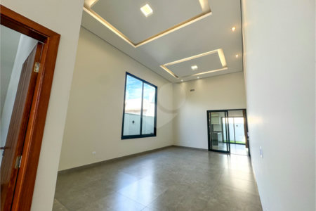 Casa à venda com 3 suítes em Parque Das Mangueiras, Três Lagoas, MS
