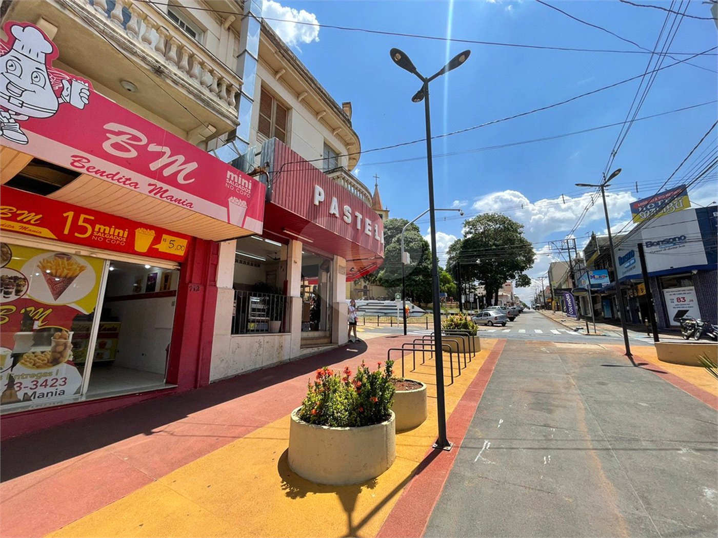 Prédio comercial no Centro de São Carlos