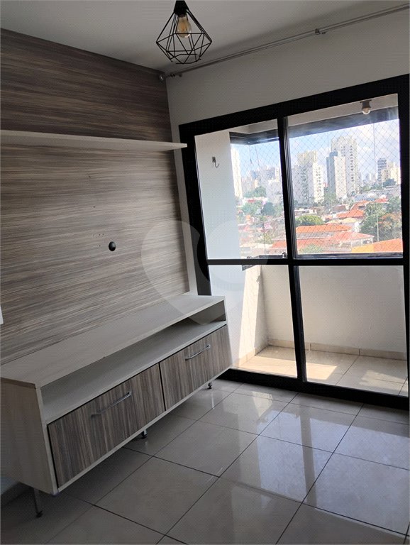 Vende-se apartamento na Vila Mascote