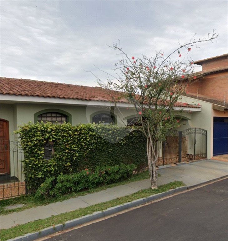Casa a venda no Planalto Paraíso com 3 dorms sendo 01 suite