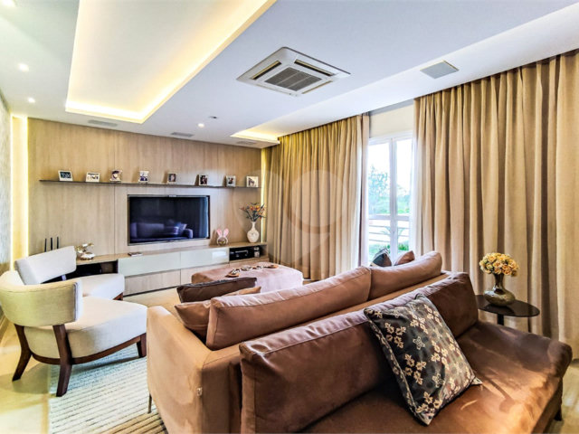 Casa à venda com 3 suítes no condomínio Residencial Paineiras, São Paulo - SP