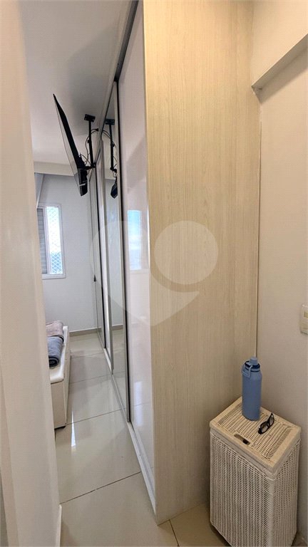Apartamento à venda com 3 quartos, sendo 1 suíte, em Jardim Tupanci, Barueri, SP