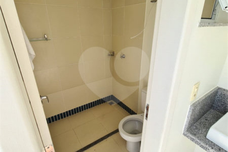 Casa à venda com 3 quartos, sendo 1 suíte, em Outerio da Glória, Porto Seguro, BA