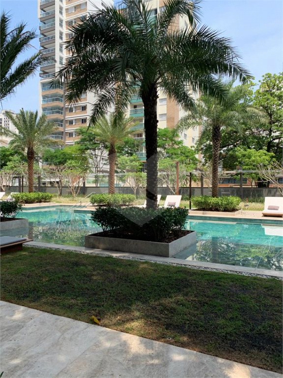 Apartamento à venda com 4 suítes em Vila Olímpia, São Paulo, SP