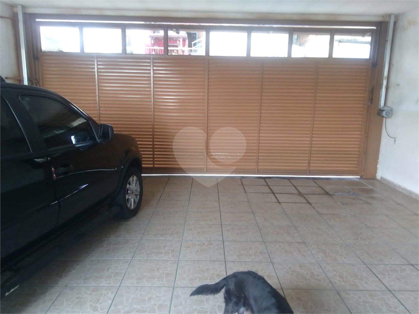Sobrado à venda com 4 quartos, sendo 1 suíte,  em Jardim Pacaembu, Jundiaí, SP