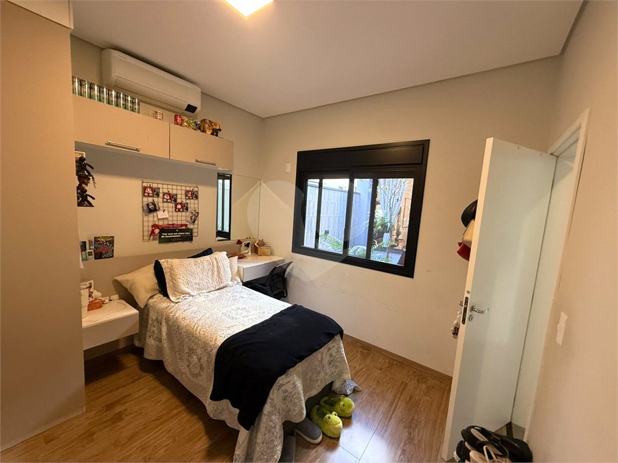 Casa à venda com 3 suítes no condomínio Costa das Areias, Salto - SP