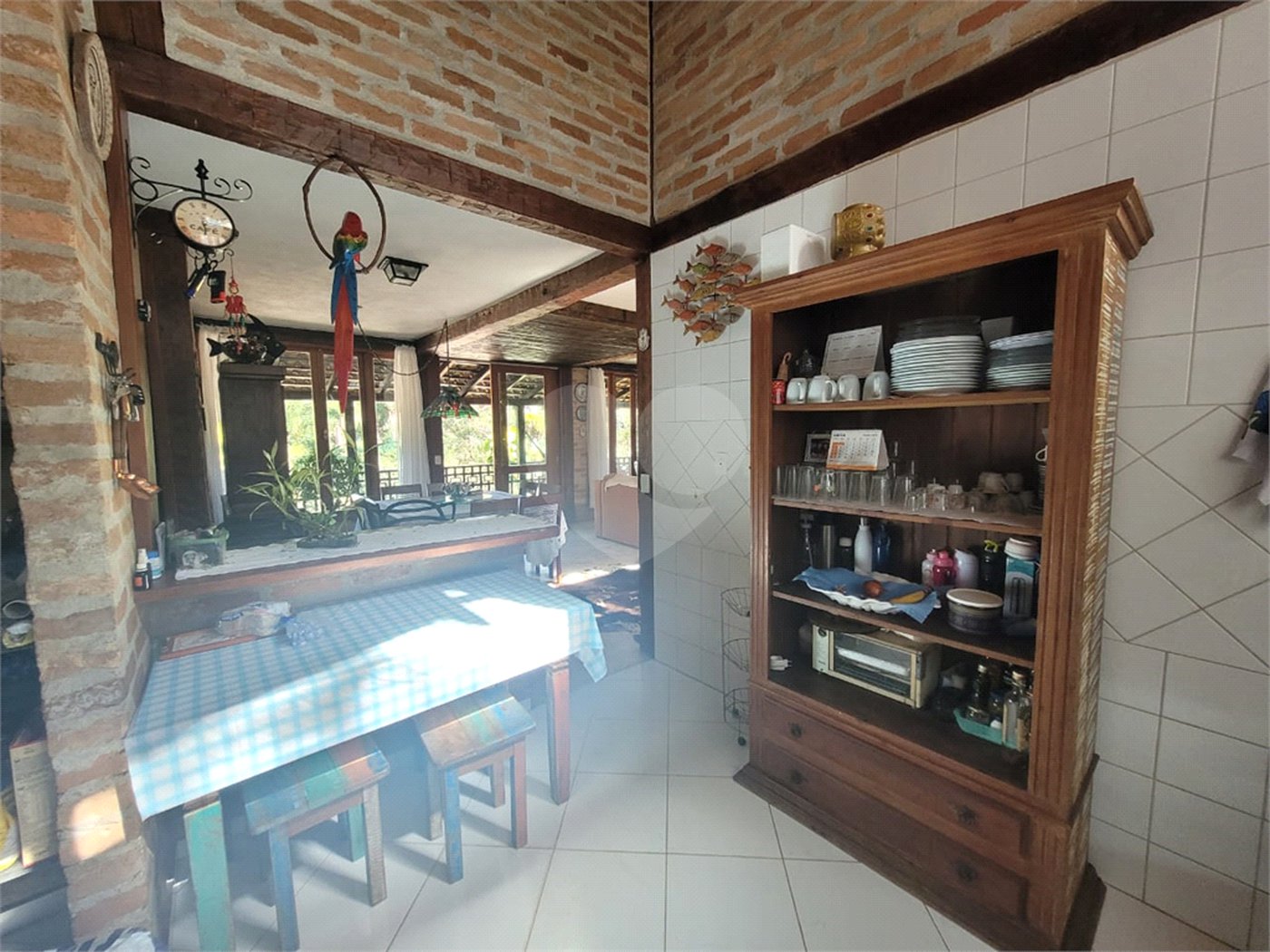 Casa à venda com 3 quartos, sendo 1 suíte,  no condomínio Residencial Bosque da Serra, Mairiporã - SP
