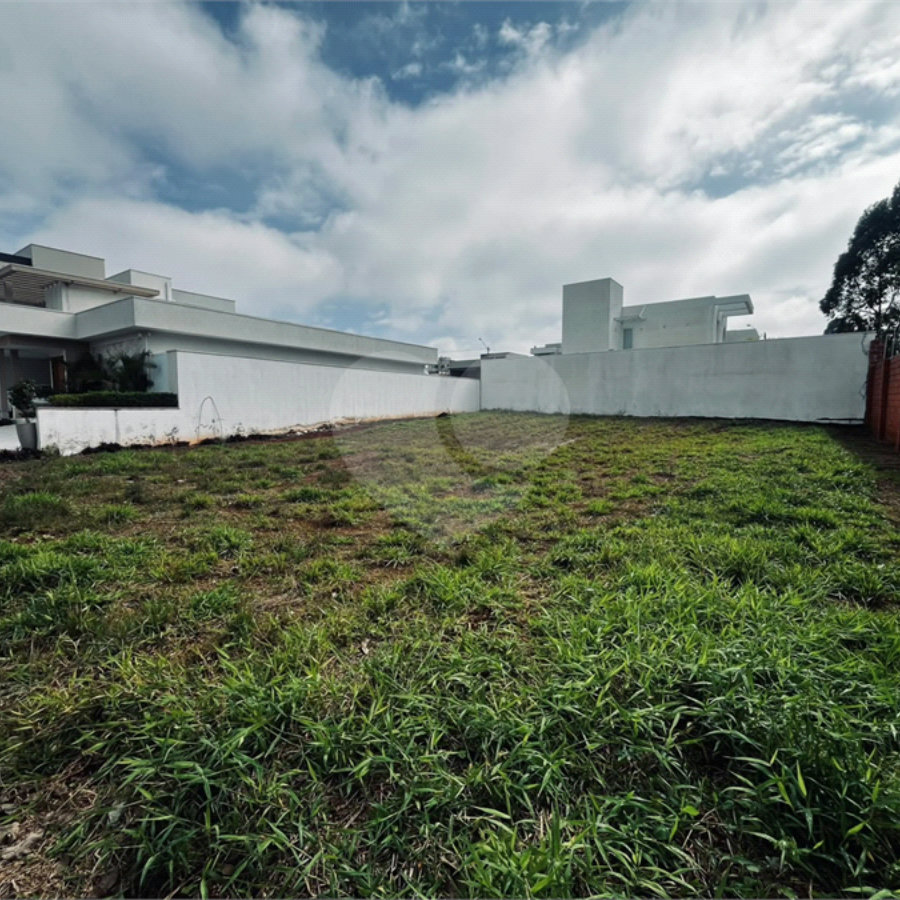 Terreno à venda no condomínio Residencial Golden Ville, Itapetininga - SP