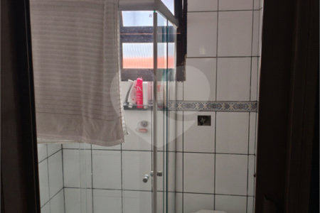 Sobrado à venda com 3 quartos, sendo 1 suíte,  em Conjunto Residencial Vista Verde, São Paulo, SP