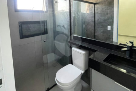 Casa à venda com 3 quartos, sendo 1 suíte, no condomínio Helena Maria, Sorocaba - SP